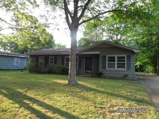 2216 11th St SE, Decatur, AL 35601 