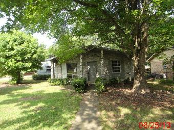 1634 Phillips Ln, Mobile, AL 36618 