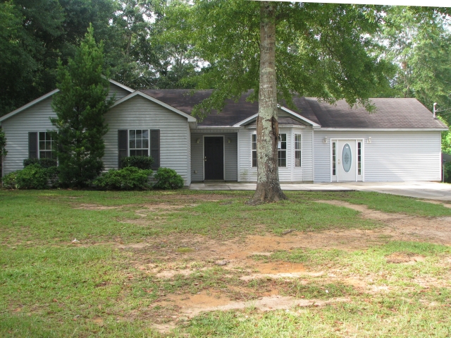 2607 Scarlet Dr, Bay Minette, AL 36507 