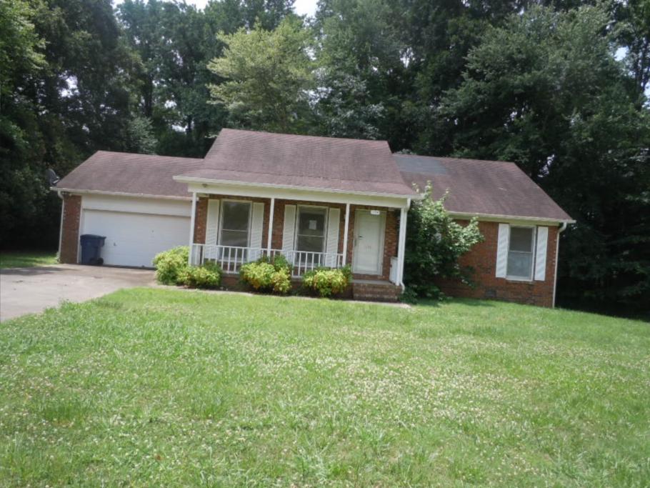 1174 Grace Rd NW, Arab, AL 35016 