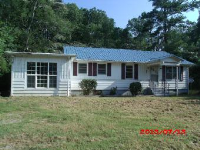 701 Parker Blvd, Weaver, AL 36277 