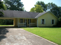 1741 Serene Dr, Birmingham, AL 35215 