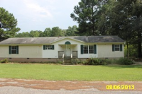 156 Berry Lake Dr, Alexander City, AL 35010 