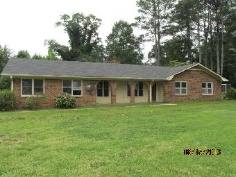 118 Guinivere Drive, Albertville, AL 35950 