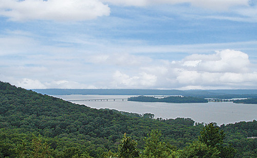 5022 Neely Avenue, Guntersville, AL 35976 