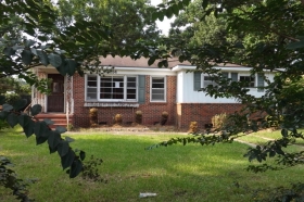 3014 Pleasant Valley Rd, Mobile, AL 36606 