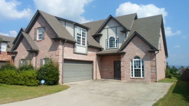 8693 Highlands Dr, Trussville, AL 35173 