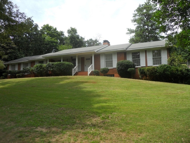 4020 Rock Ridge Rd, Irondale, AL 35210 