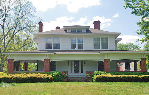 1026 Main Street East, Hartselle, AL 35640 