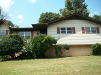 1230 27th Ave N, Hueytown, AL 35023 