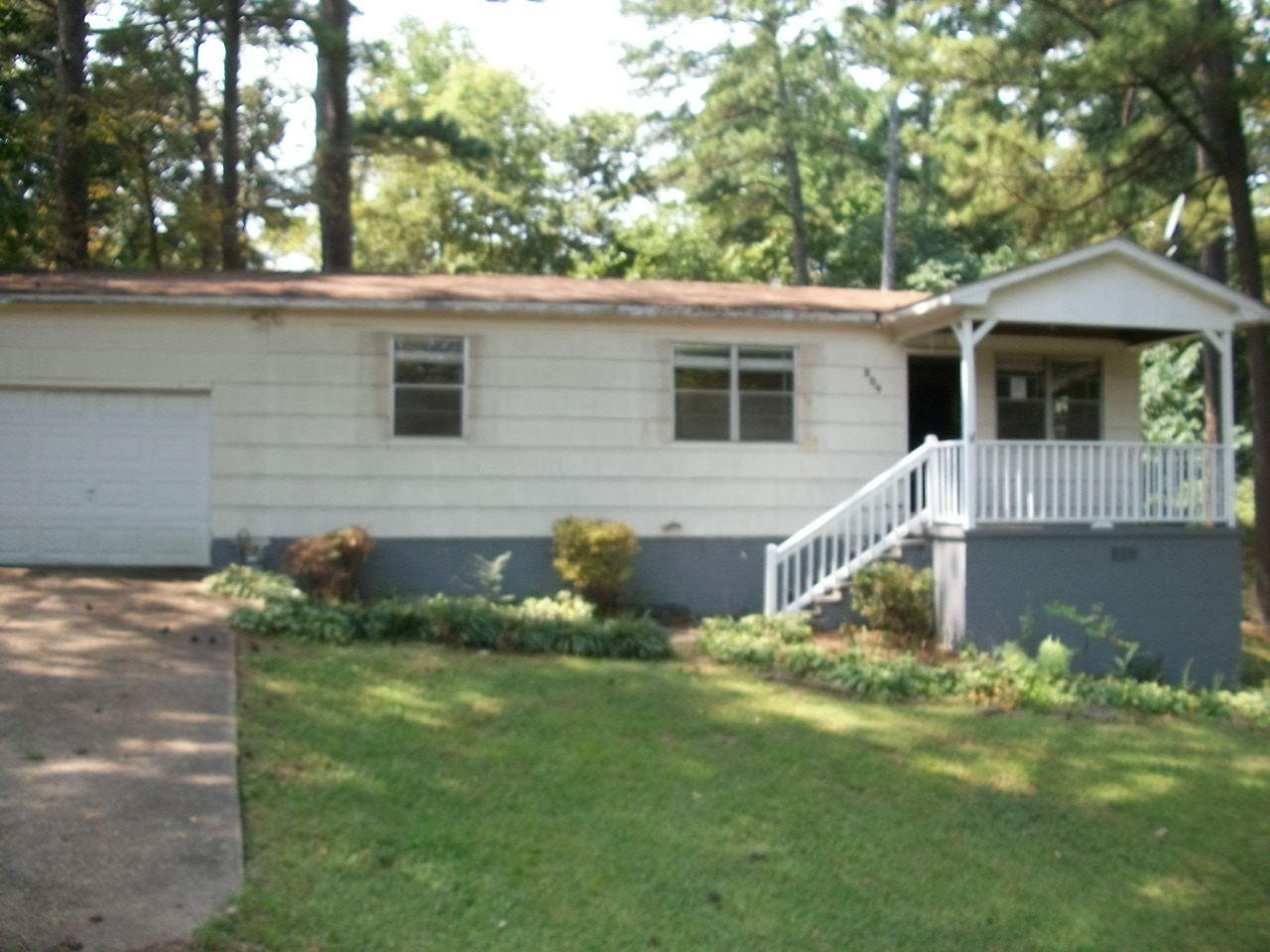 204 7th Ave, Pleasant Grove, AL 35127 