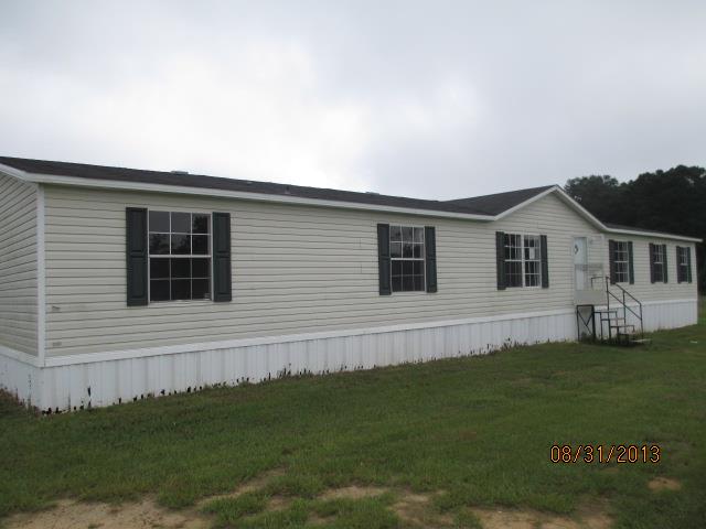 439 Bartlett Loop, Headland, AL 36345 