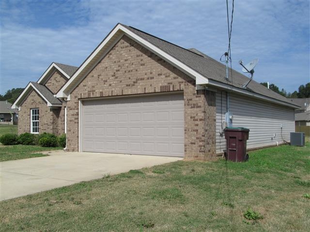 18558 Jessicah Ln, Vance, AL 35490 