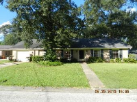 2752 Kreitner St, Mobile, AL 36606 