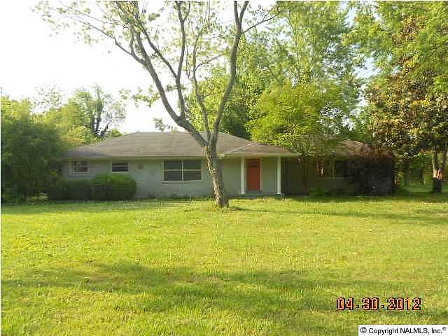 W Washington St, Athens, AL 35611 