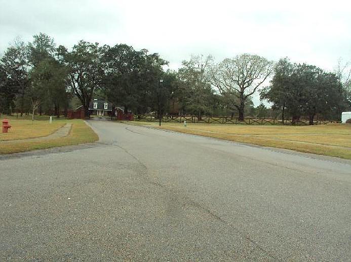 Amanda, Irvington, AL 36544 