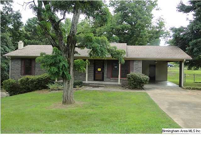 Se 3Rd St, Graysville, AL 35073 