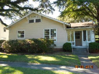 219 2nd St, Chickasaw, AL 36611 