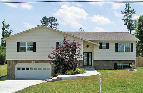 60 Pine Grove Path, Guntersville, AL 35976 