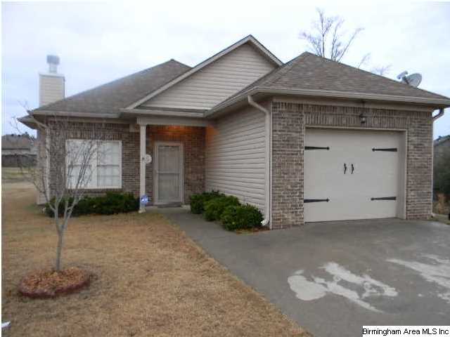 1036 Meriweather Dr, Calera, AL 35040 