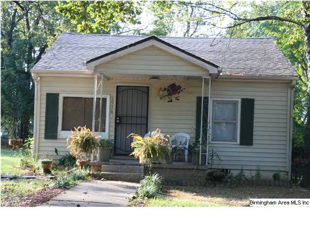 1926 Holbrook Avenue, Bessemer, AL 35020 