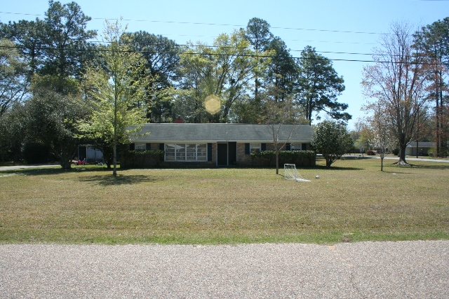 800 6Th St East, Bay Minette, AL 36507 
