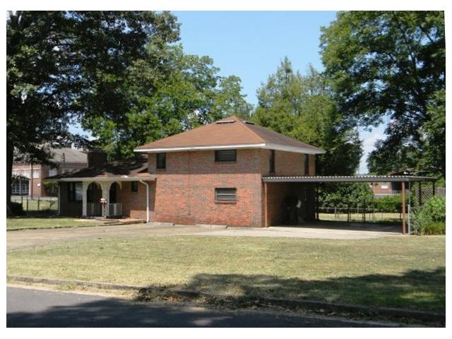 304 7th Street North, Gadsden, AL 35903 