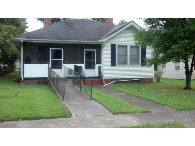 413 Harpham Street, Gadsden, AL 35903 