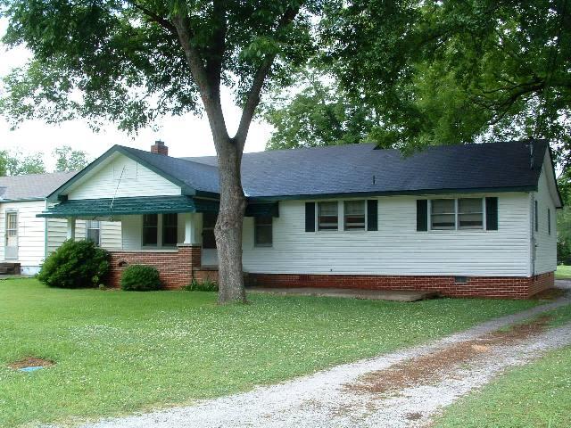 2026 Ewing Avenue, Gadsden, AL 35901 