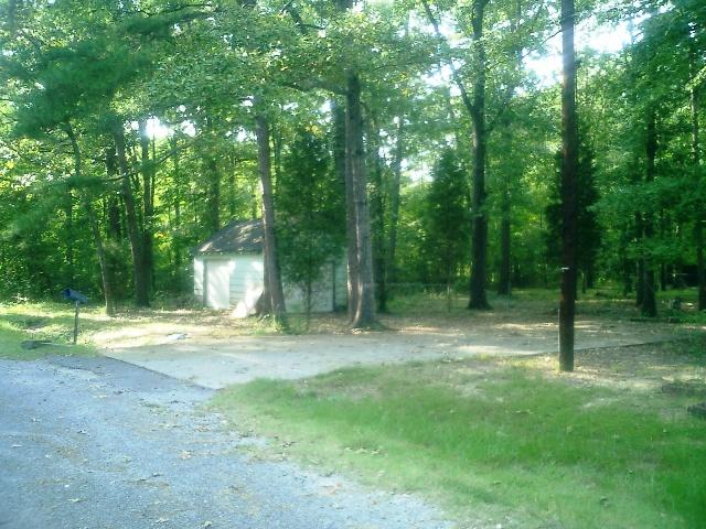 319 Roberts Avenue, Rainbow City, AL 35906 