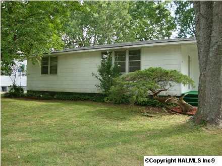 2004 Polk Drive, Huntsville, AL 35801 
