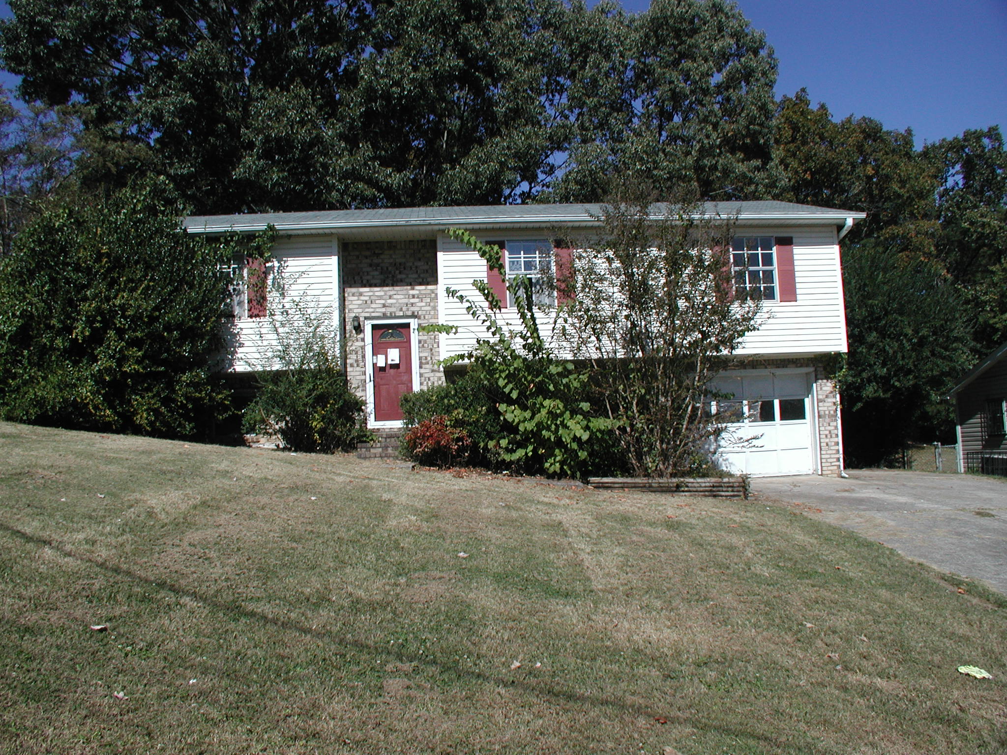 1756 Sonia Dr, Birmingham, AL 35235 