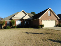 539 Brownstone, Elmore, AL 36025 