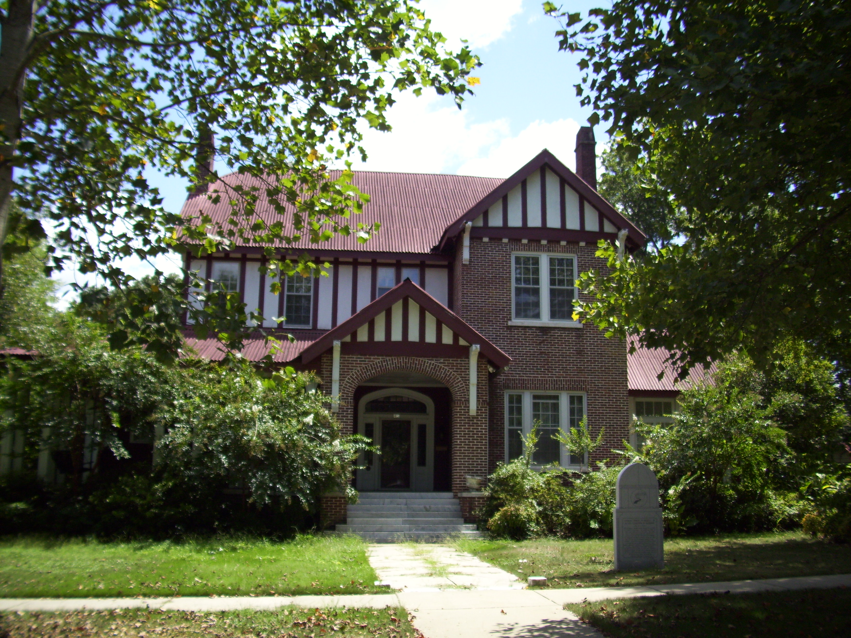 415 W BROAD St, Eufaula, AL 36027 