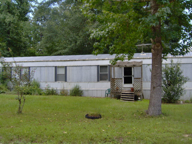 739 White Oak Dr., Eufaula, AL 36027 
