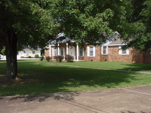 906 RON AVENUE, Boaz, AL 35956 