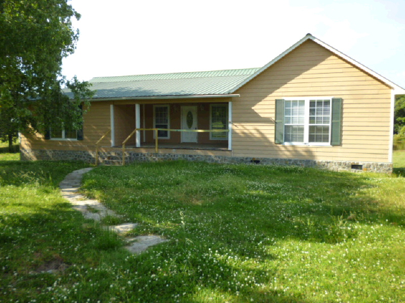 406 COUNTY ROAD 532, Fyffe, AL 35971 