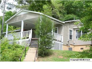 2685 Dunlap, Guntersville, AL 35976 