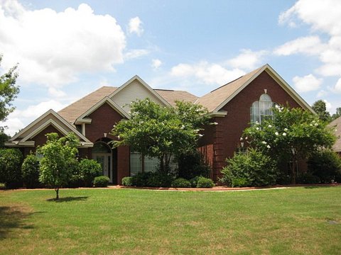 39 Timberland Dr., Millbrook, AL 36054 