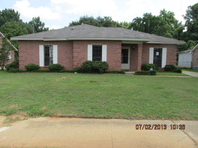 5733 Hyde Park Drive, Montgomery, AL 36117 