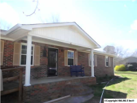 841 4th AVE NW, Arab, AL 35016 