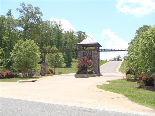 255 Willow Drive, Lincoln, AL 35096 