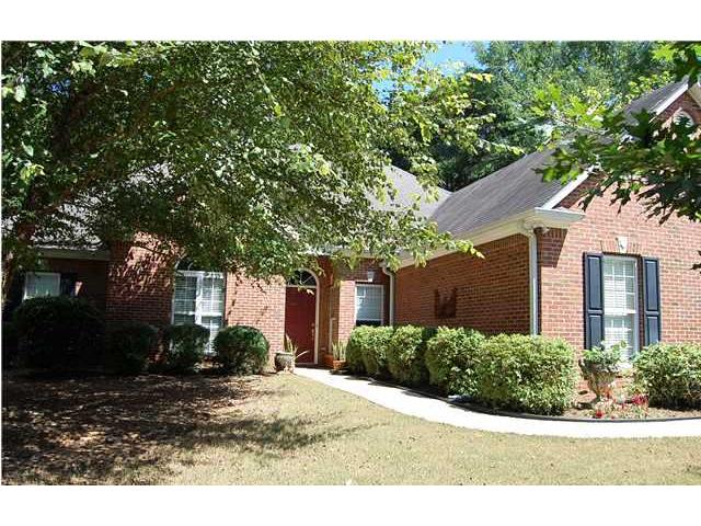 231 SWEETBAY DR, Maylene, AL 35114 