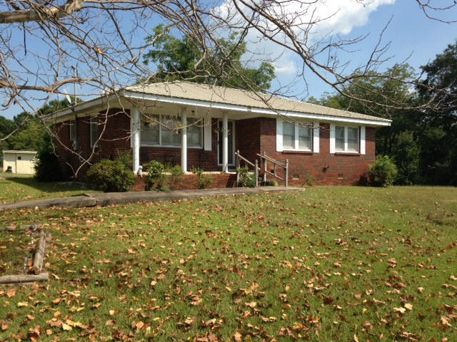 42 Brazell, Camp Hill, AL 35151 