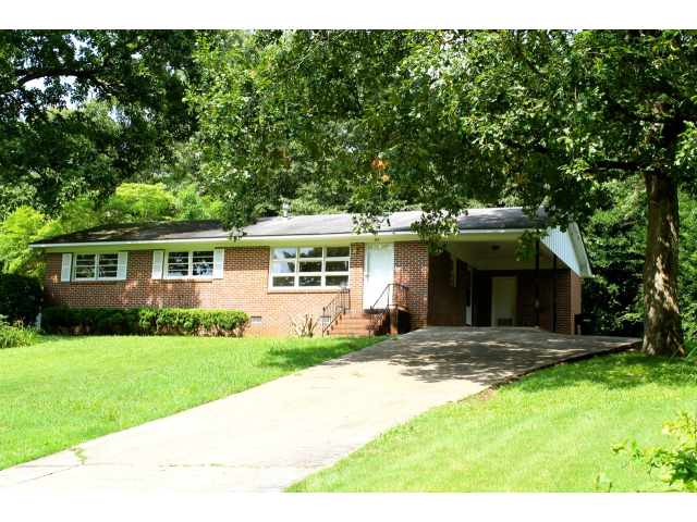 144 Forest Hills, Talladega, AL 35160 