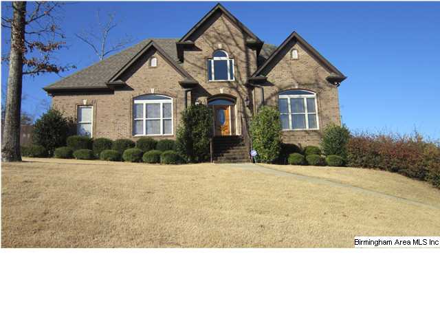 6300 Hunters Creek Dr, Trussville, AL 35173 