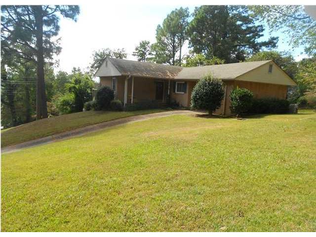 1553 Beckham Dr, Homewood, AL 35209 