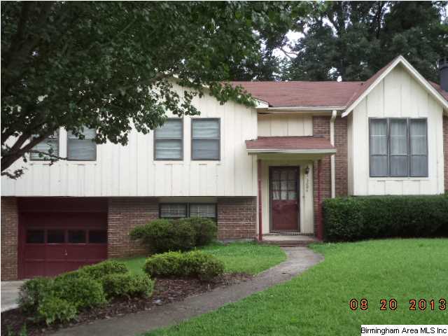 5204 Cornell Dr, Irondale, AL 35210 