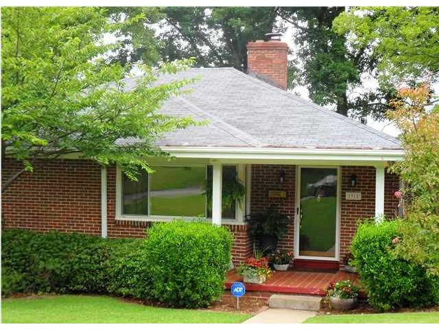 5912 Crestwood Cir, Birmingham, AL 35212 