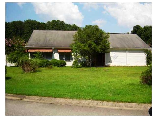 1702 Lake Park Cir, Birmingham, AL 35215 